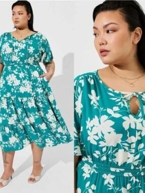 Torrid Tea Length Studio Crepe De Chine Tie Neck Tiered Dress 1X